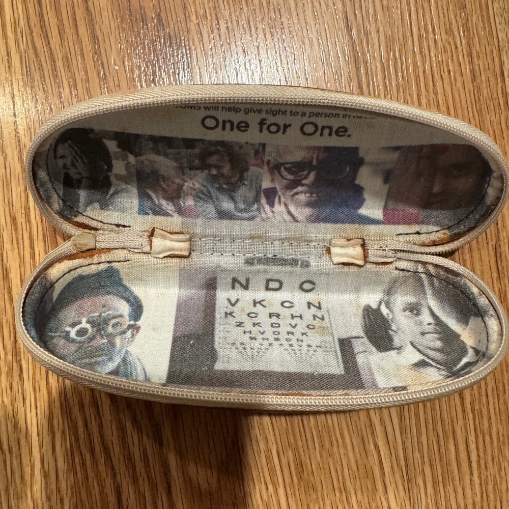 Toms Kitty Brown Tortoise Sunglasses - Picture 6 of 11